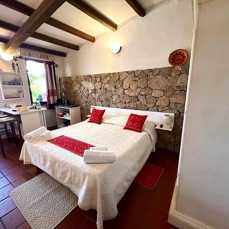 Antico Casale Del Poggio Hotell Capoterra Eksteriør bilde