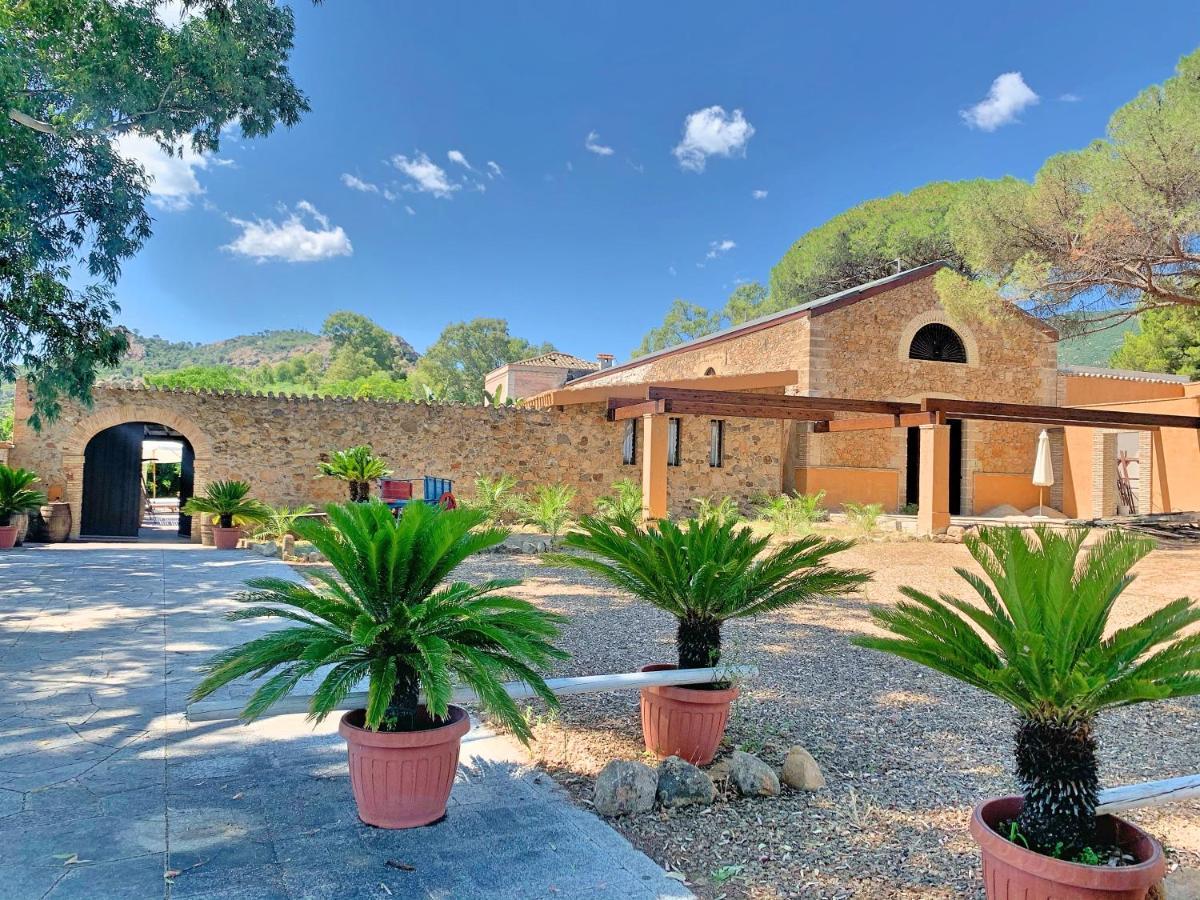 Antico Casale Del Poggio Hotell Capoterra Eksteriør bilde