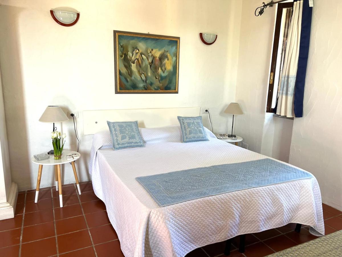 Antico Casale Del Poggio Hotell Capoterra Eksteriør bilde