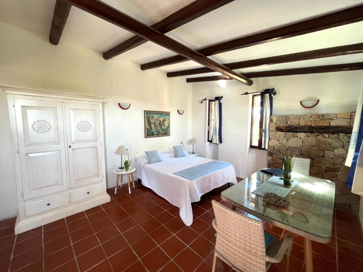Antico Casale Del Poggio Hotell Capoterra Eksteriør bilde