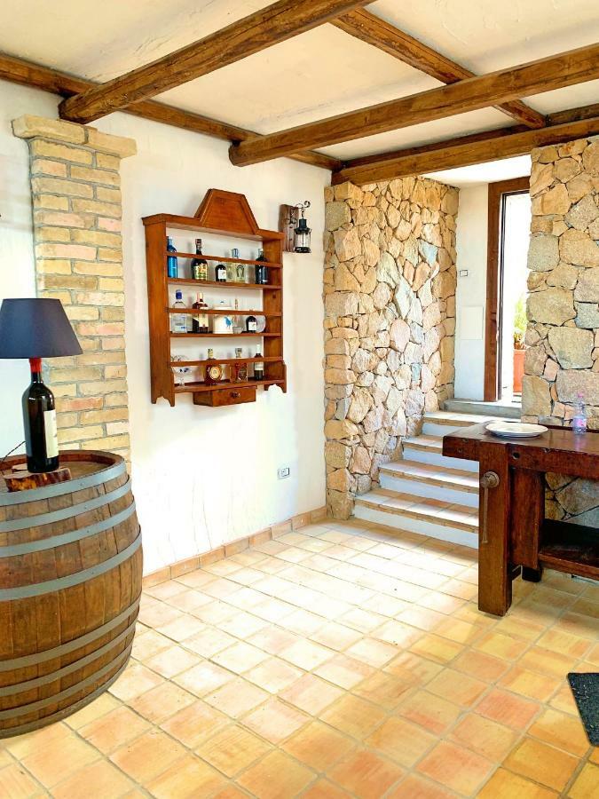 Antico Casale Del Poggio Hotell Capoterra Eksteriør bilde